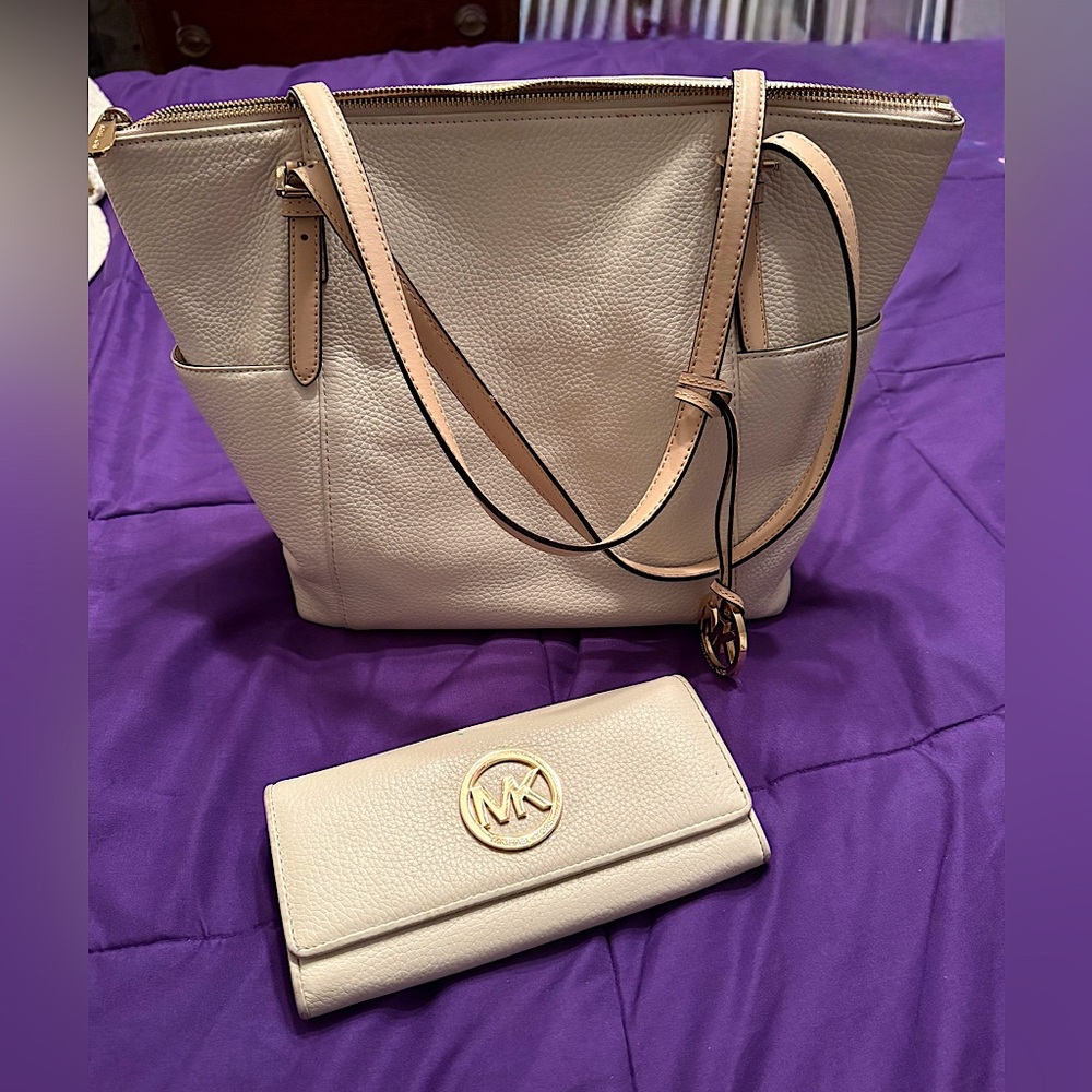 Michael Kors Cream Tote with Wallet